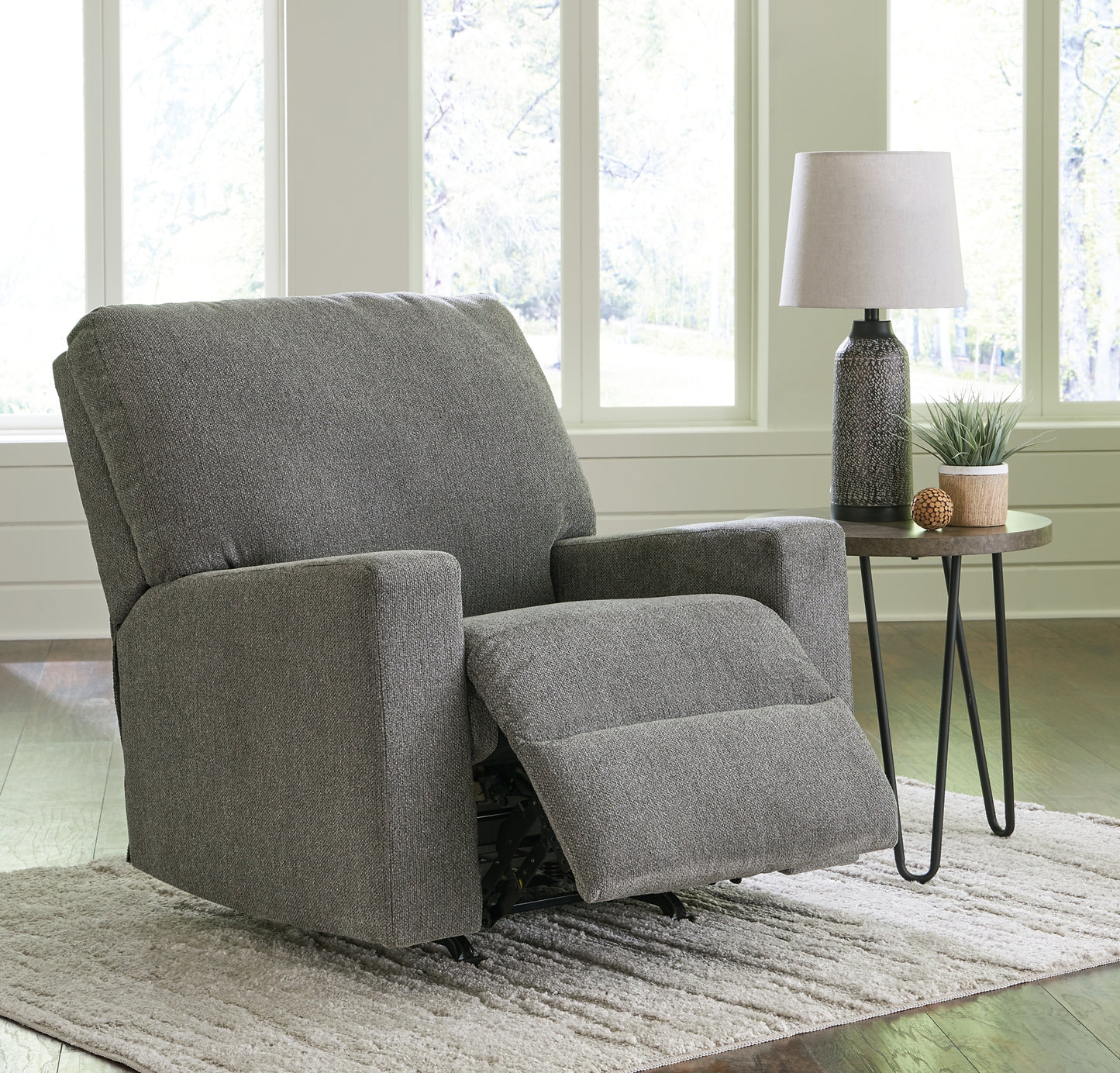 Deltona Rocker Recliner